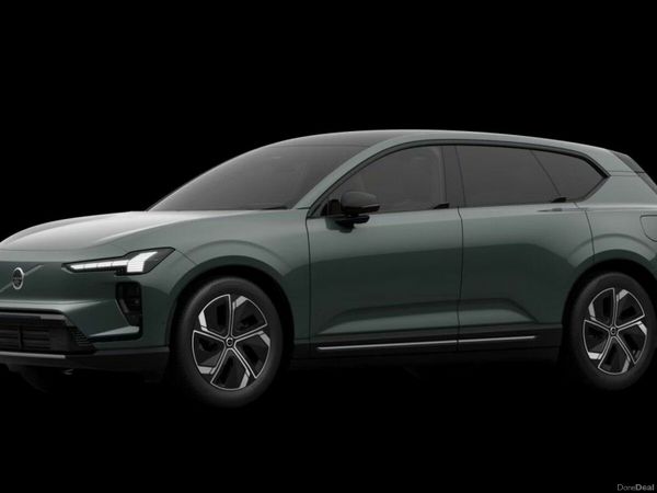 Volvo XC60 SUV, Electric, 2026, Green