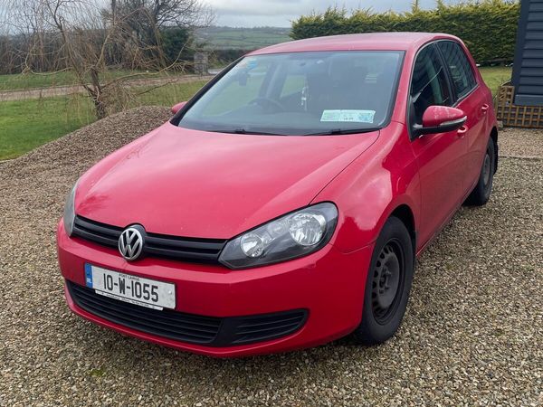 Volkswagen Golf Hatchback, Diesel, 2010, Red