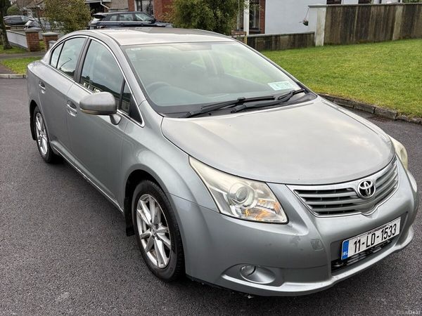 Toyota Avensis Saloon, Diesel, 2011, Grey