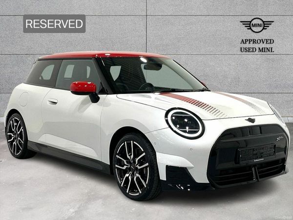 Mini Cooper Hatchback, Electric, 2025, White
