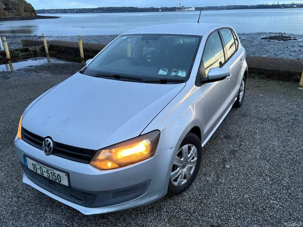 Volkswagen Polo Hatchback, Petrol, 2010, Silver