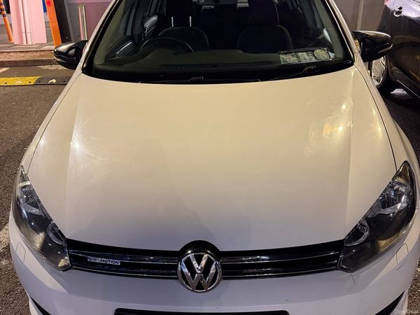 Volkswagen Golf Hatchback, Diesel, 2012, White