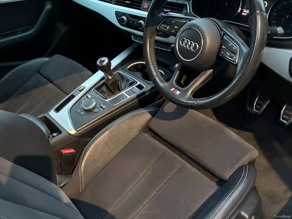 Audi A4 Saloon, Diesel, 2018, Grey