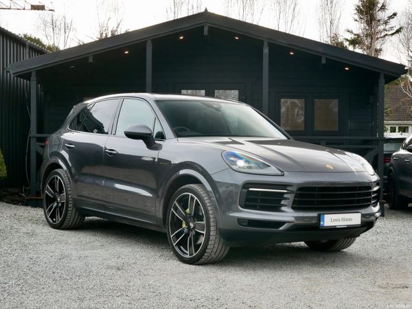 Porsche Cayenne SUV, Petrol Plug-in Hybrid, 2020, Grey