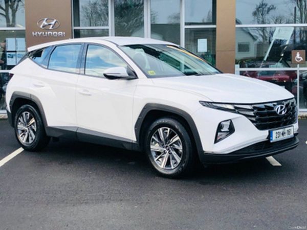 Hyundai Tucson MPV, Diesel, 2023, White