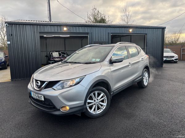 Nissan Qashqai SUV, Petrol, 2017, Grey