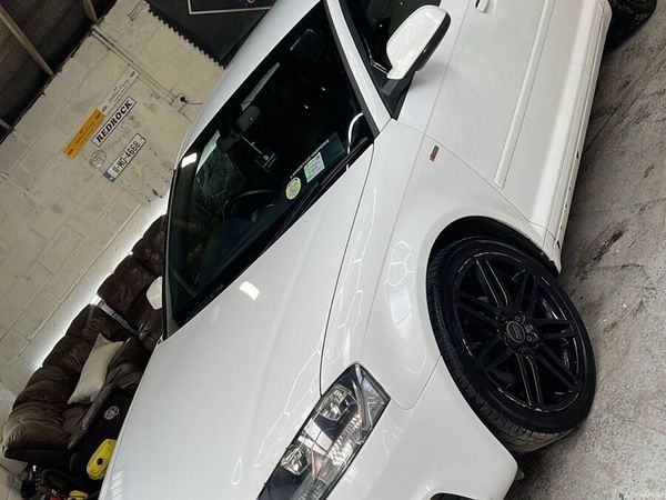 Audi A3 Hatchback, Diesel, 2011, White