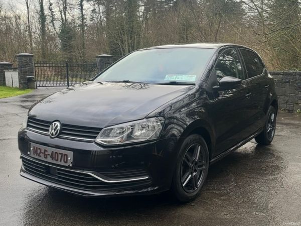 Volkswagen Polo Hatchback, Petrol, 2014, Black