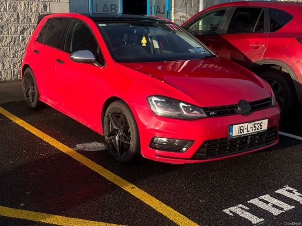 Volkswagen Golf Estate, Diesel, 2016, Red