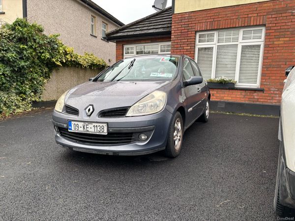 Renault Clio Hatchback, Ethanol Petrol, 2009, Blue