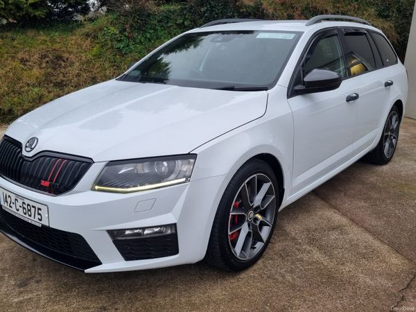 Skoda Octavia Estate, Diesel, 2014, White