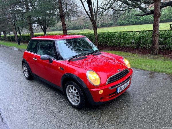 Mini One Hatchback, Petrol, 2005, Red