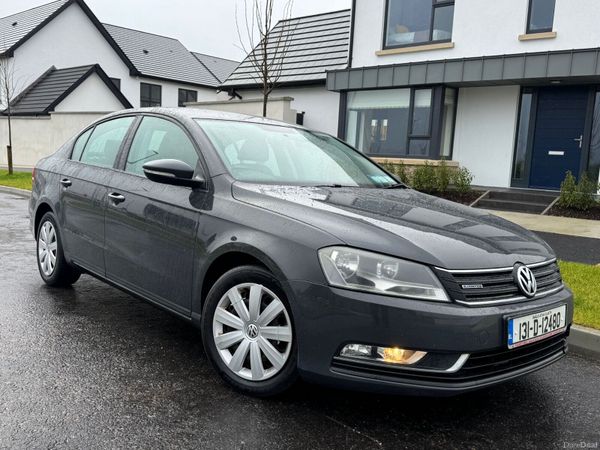 Volkswagen Passat Saloon, Diesel, 2013, Grey