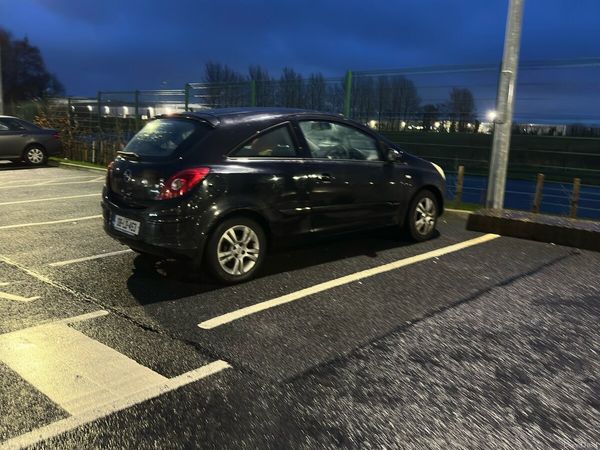 Opel Corsa Hatchback, Petrol, 2008, Black