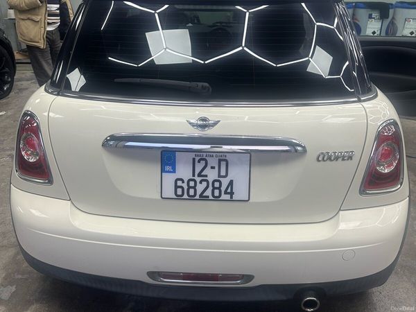 Mini Cooper Hatchback, Petrol, 2012, White