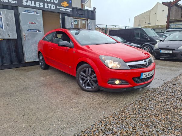 Opel Astra Hatchback, Petrol, 2008, Red