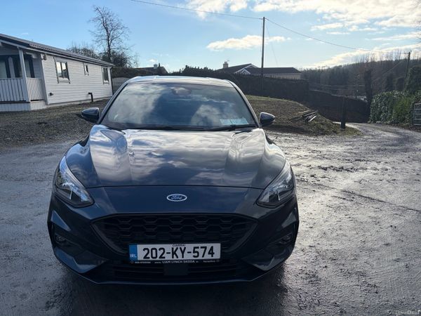 Ford Focus Hatchback, Diesel, 2020, Blue