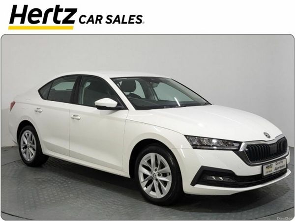 Skoda Octavia Saloon, Diesel, 2024, White