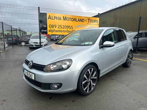 Volkswagen Golf Hatchback, Petrol, 2011, Silver