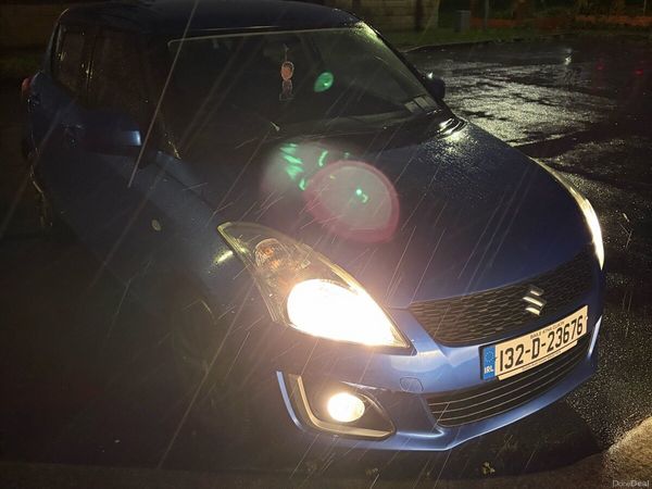 Suzuki Swift Hatchback, Petrol, 2013, Blue
