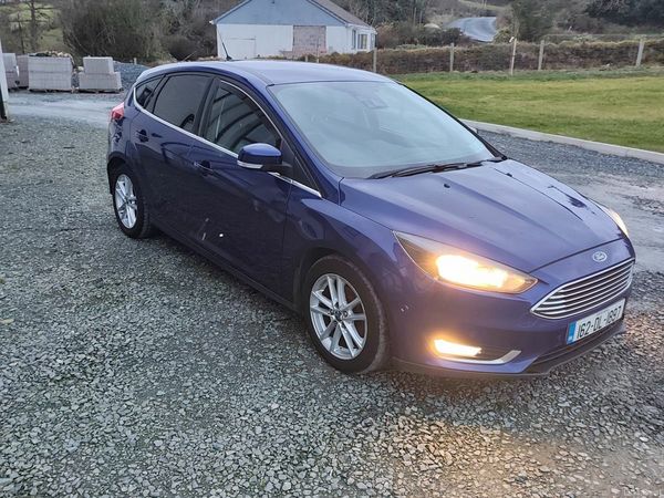 Ford Focus Hatchback, Diesel, 2016, Blue