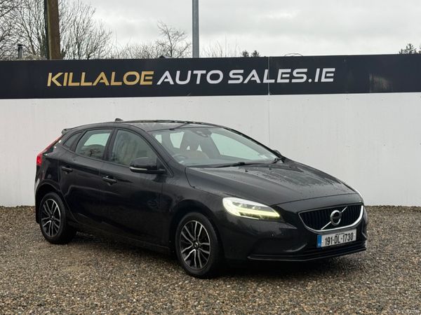 Volvo V40 Estate, Diesel, 2019, Black