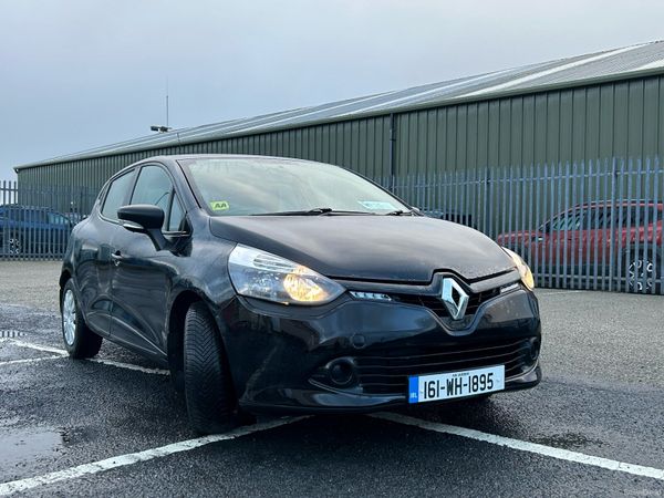 Renault Clio Hatchback, Petrol, 2016, Black