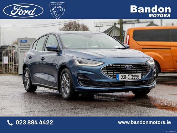 Ford Focus Hatchback, Petrol, 2023, Blue