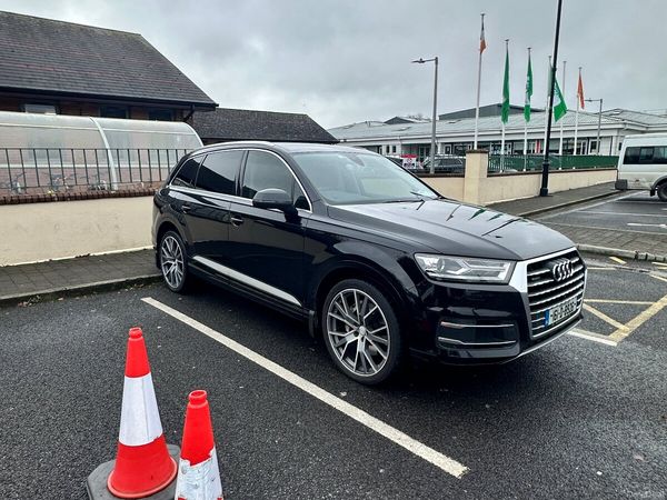 Audi Q7 SUV, Diesel, 2016, Black