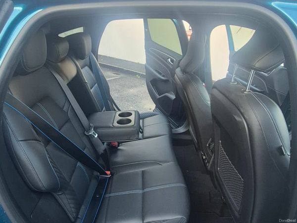 Renault Arkana Hatchback, Petrol, 2024, Blue