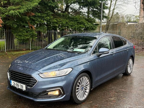 Ford Mondeo Hatchback, Diesel, 2021, Blue