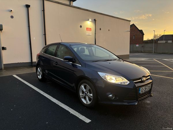Ford Focus Hatchback, Diesel, 2012, Blue