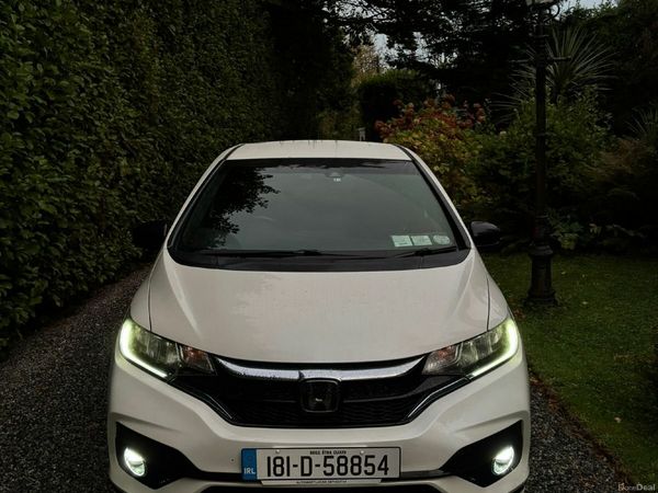 Honda Fit Hatchback, Petrol Hybrid, 2018, White