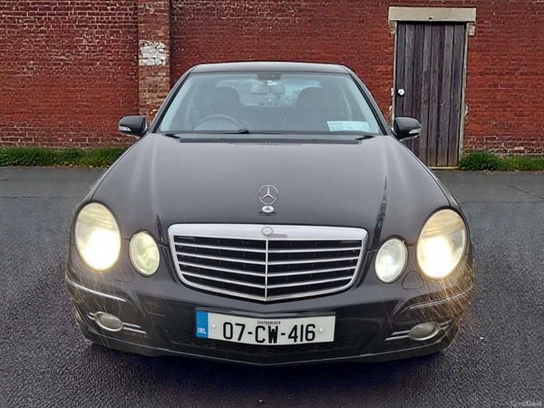 Mercedes-Benz E-Class Saloon, Petrol, 2007, Black