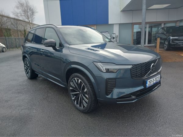 Volvo XC90 SUV, Petrol Plug-in Hybrid, 2026, Blue