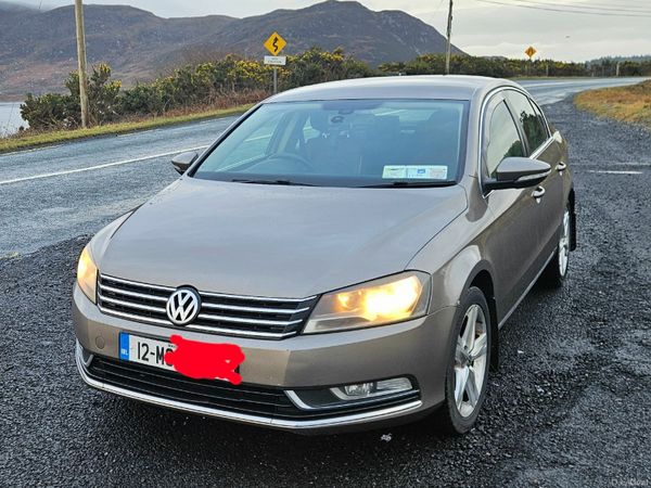 Volkswagen Passat Saloon, Diesel, 2012, Bronze