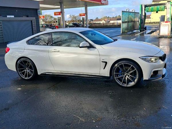 BMW 4-Series Coupe, Diesel, 2015, White