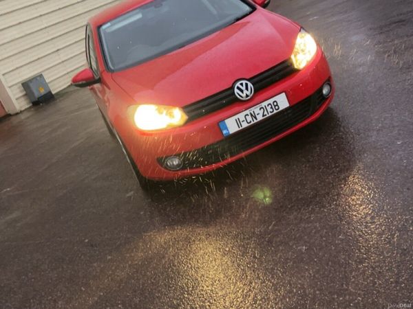 Volkswagen Golf Hatchback, Diesel, 2011, Red