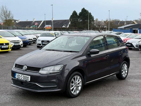 Volkswagen Polo Hatchback, Petrol, 2015, Grey