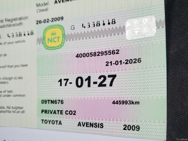 Toyota Avensis Estate, Diesel, 2009, Silver