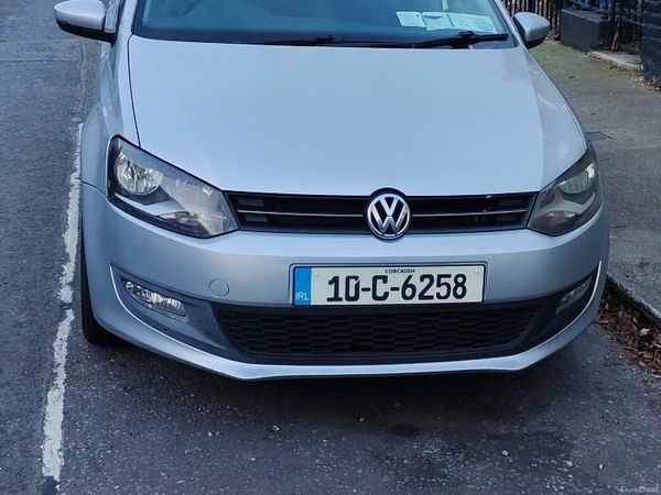 Volkswagen Polo Hatchback, Diesel, 2010, Silver
