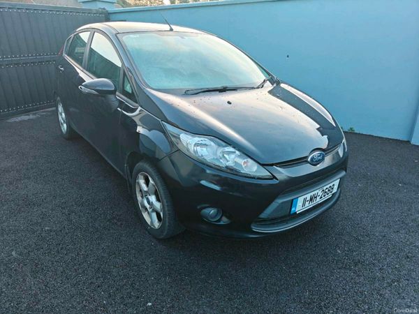 Ford Fiesta Hatchback, Diesel, 2011, Black