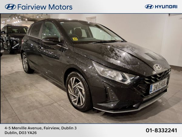 Hyundai i20 Hatchback, Petrol, 2024, Black