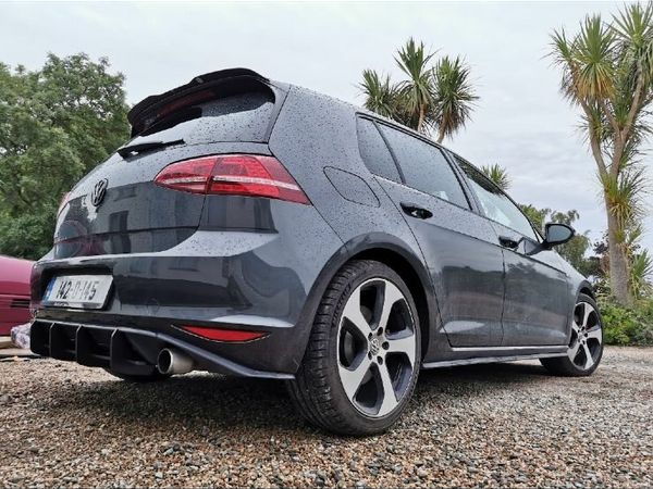 Volkswagen Golf Estate, Petrol, 2014, Grey