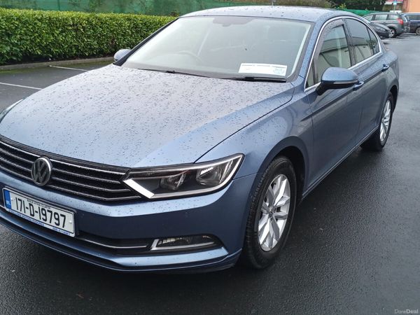 Volkswagen Passat Saloon, Diesel, 2017, Blue