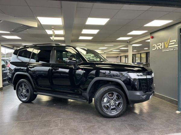 Toyota Land Cruiser Van, Diesel, 2025, Black