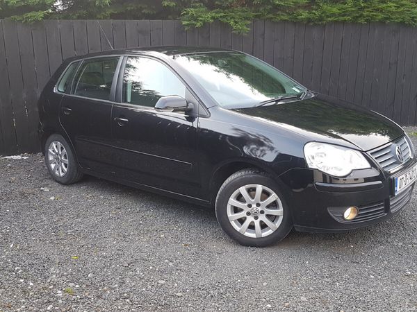 Volkswagen Polo Hatchback, Petrol, 2009, Black