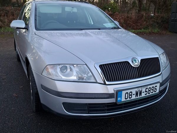 Skoda Octavia Estate, Diesel, 2008, Silver
