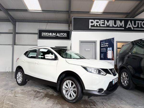 Nissan Qashqai Hatchback, Petrol, 2016, White