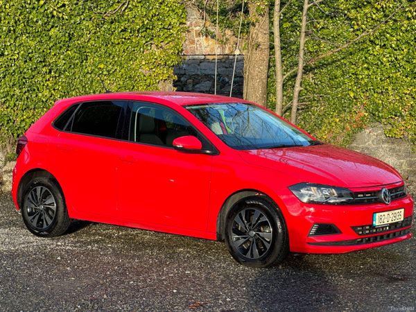 Volkswagen Polo Hatchback, Petrol, 2018, Red